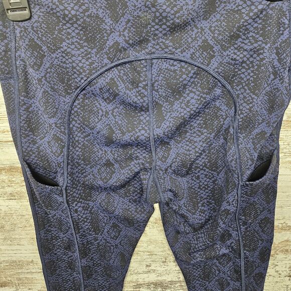 Athleta Ultimate Stash Pocket 7/8 Tight Leggings Sz S Blue Snake Print Running - Picture 7 of 10